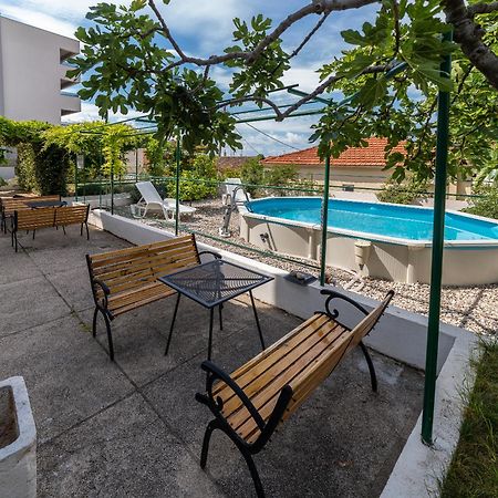 Apartments Turtle Gardens Makarska Extérieur photo