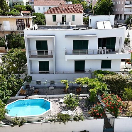 Apartments Turtle Gardens Makarska Extérieur photo