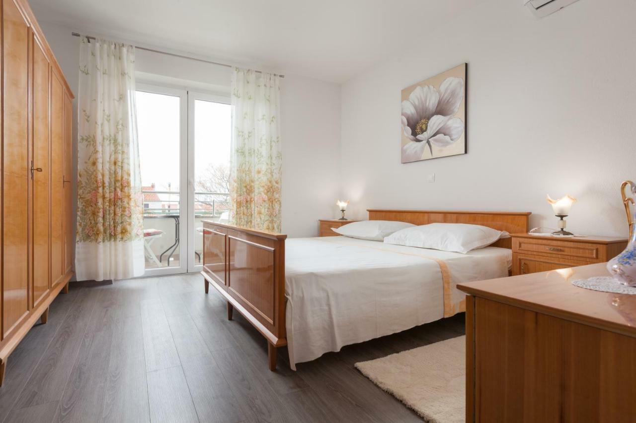 Apartments Turtle Gardens Makarska Extérieur photo