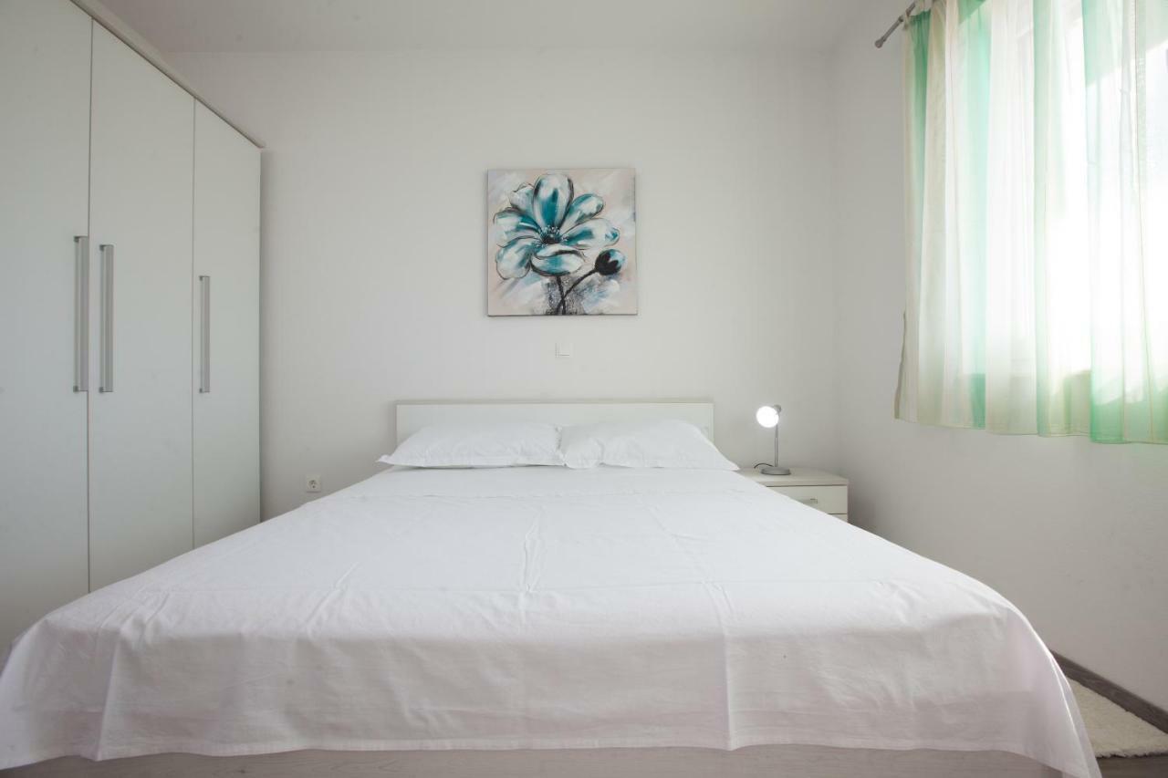 Apartments Turtle Gardens Makarska Extérieur photo